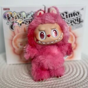 THE MONSTERS - Big Into Energy Labubu Vinyl Plush Pendant - LOVE (Red)